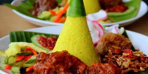 Indonesian cuisine - delicious rice dishes